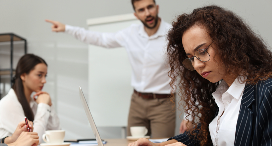 Discriminación racial en las grandes empresas: la dura verdad